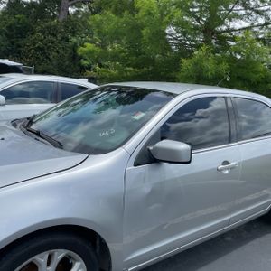 FORD FUSION SE - 2