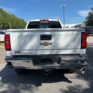 صورة 7 لـ 2015 Chevrolet SILVERADO 3500HD LTZ