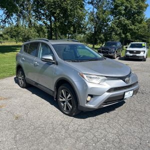 2017 Toyota RAV4 XLE 缩略图 12