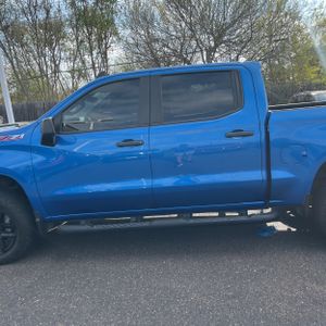 Chevrolet Silverado 1500 Custom Trail Boss - 4