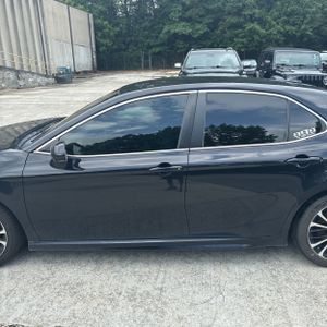 صورة 4 لـ 2020 Toyota CAMRY SE