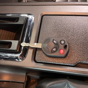 2010 FORD MUSTANG V6 — миниатюра 48