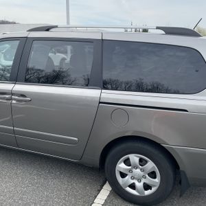 KIA SEDONA BASE - 6