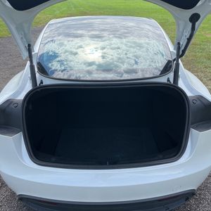 2025 Tesla MODEL 3 LONG RANGE 缩略图 42