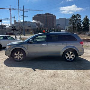 DODGE JOURNEY R/T - 3