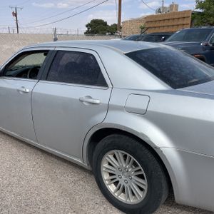 CHRYSLER 300 LX - 6
