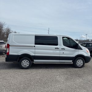FORD TRANSIT 250 - 10