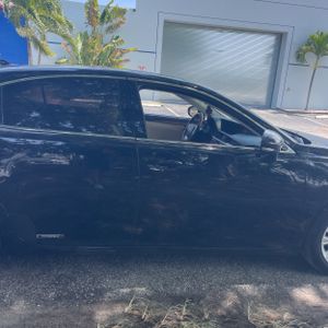 صورة مصغرة 11 لـ 2014 Lexus ES 300H BASE