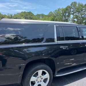 2015 Chevrolet SUBURBAN LTZ 照片 9