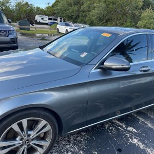 MERCEDES-BENZ C-CLASS - 2