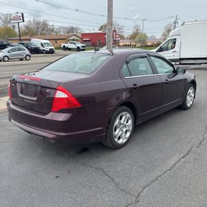 FORD FUSION SE - 8