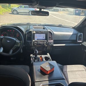 2020 FORD F-150 XLT — миниатюра 37