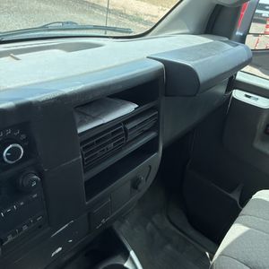 2017 Chevrolet EXPRESS 2500 thumbnail 87