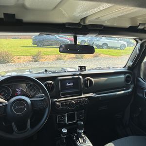 صورة مصغرة 35 لـ 2023 JEEP GLADIATOR SPORT