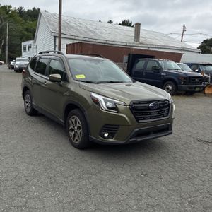 2024 Subaru FORESTER PREMIUM 缩略图 12