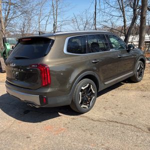 KIA TELLURIDE S - 8