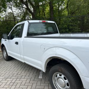 Ford F-150 XL - 6
