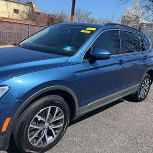 VOLKSWAGEN TIGUAN 2.0T SE 4MOTION - 2