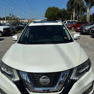 2018 Nissan ROGUE SL 照片 13