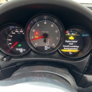 صورة مصغرة 40 لـ 2015 Porsche MACAN S