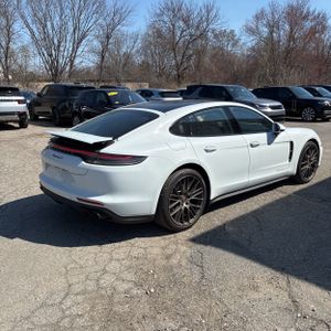 PORSCHE PANAMERA 4 PLATINUM EDITION - 8