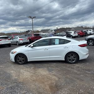 HYUNDAI ELANTRA VALUE EDITION - 3