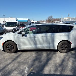 CHRYSLER VOYAGER LXI - 3