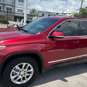 صورة 2 لـ 2019 Chevrolet TRAVERSE LT CLOTH