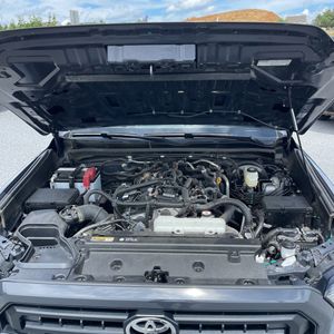 2025 Toyota 4RUNNER SR5 — миниатюра 43