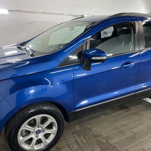 FORD ECOSPORT SE - 2