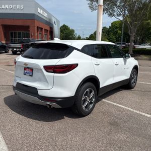 CHEVROLET BLAZER LT - 8