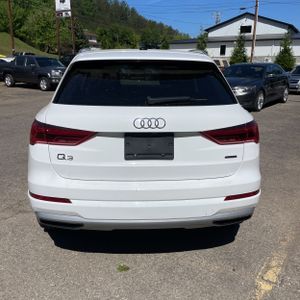 AUDI Q3 PREMIUM - 7