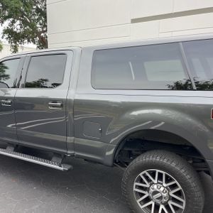 FORD F-250 SUPER DUTY LARIAT - 6