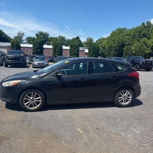 FORD FOCUS SE - 3