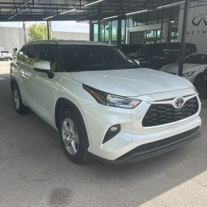 2023 Toyota HIGHLANDER LE — миниатюра 12