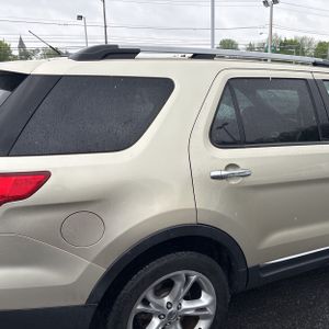 FORD EXPLORER LIMITED - 9