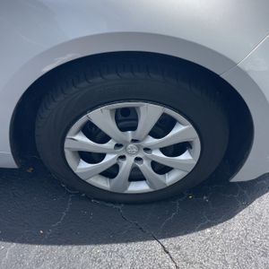 2024 Toyota COROLLA LE 缩略图 20
