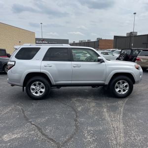 TOYOTA 4RUNNER - 10