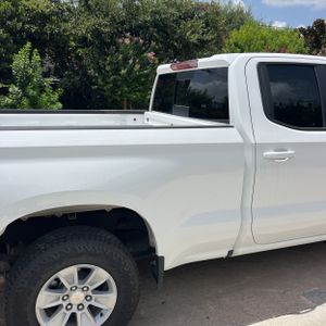 2025 Chevrolet SILVERADO 1500 LT — фото 9