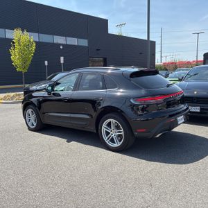 PORSCHE MACAN - 5