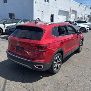 VOLKSWAGEN TAOS SE 4MOTION - 8