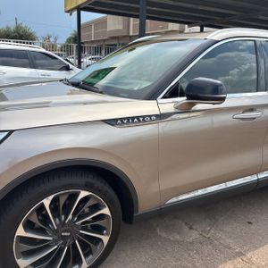 صورة 2 لـ 2020 Lincoln AVIATOR RESERVE
