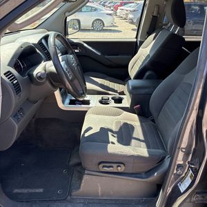 2012 Nissan PATHFINDER SV 照片 32