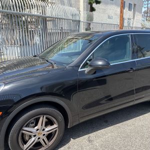 صورة 2 لـ 2016 Porsche CAYENNE S