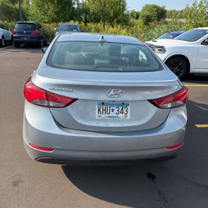 2015 Hyundai ELANTRA SE — фото 7