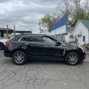 CADILLAC SRX LUXURY COLLECTION - 10