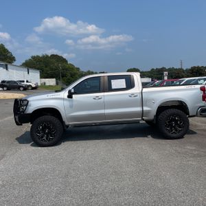 2020 Chevrolet SILVERADO 1500 LT photo 3
