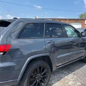 2018 JEEP GRAND CHEROKEE ALTITUDE — фото 9