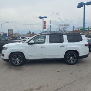 JEEP GRAND WAGONEER SERIES I - 3