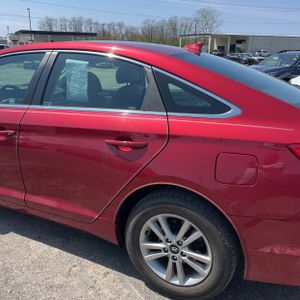 HYUNDAI SONATA SE - 6